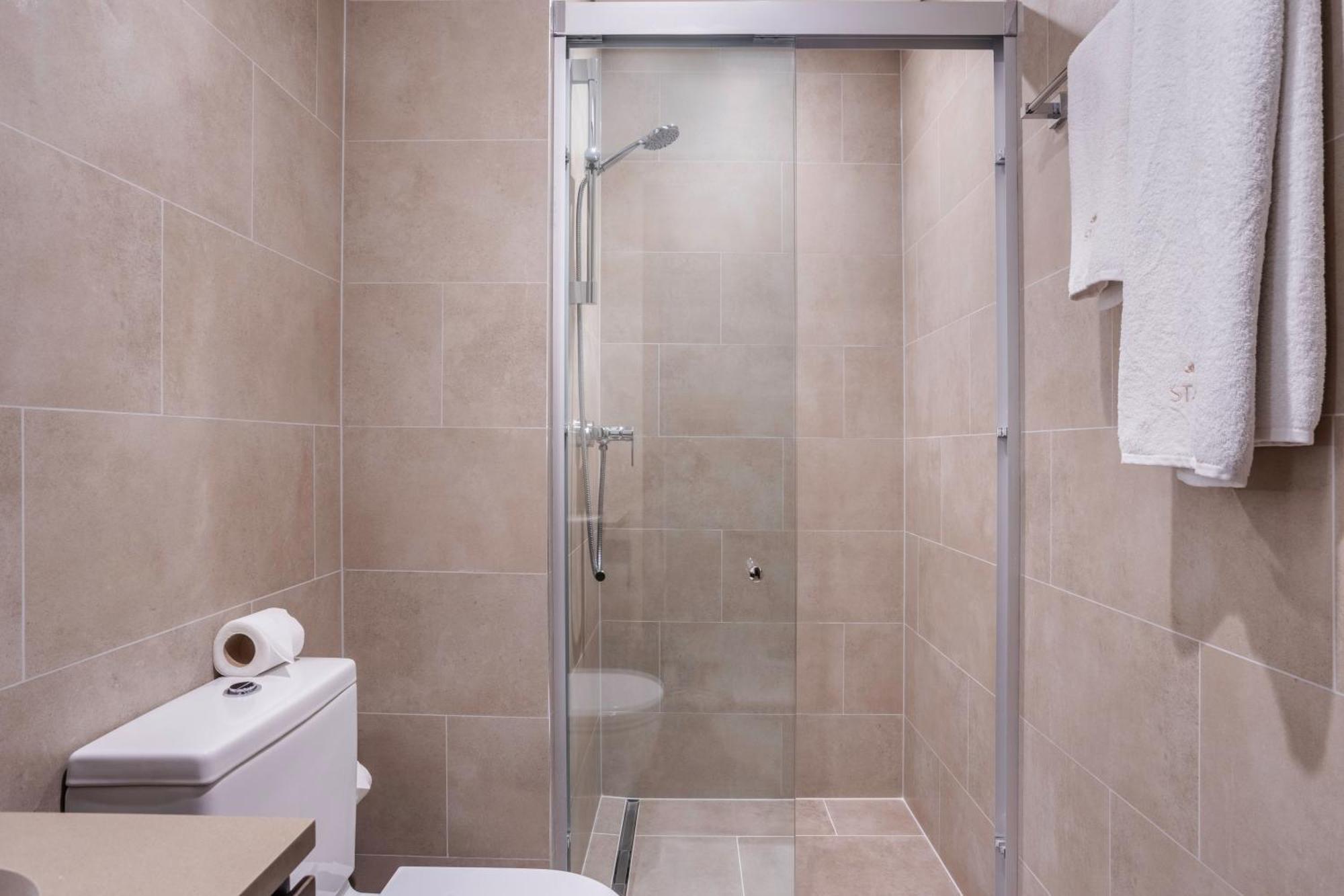 Stay By Latinem Luxury 1Br Plus Study Holiday Home Cv A2712 Near Downtown Dubai Eksteriør bilde