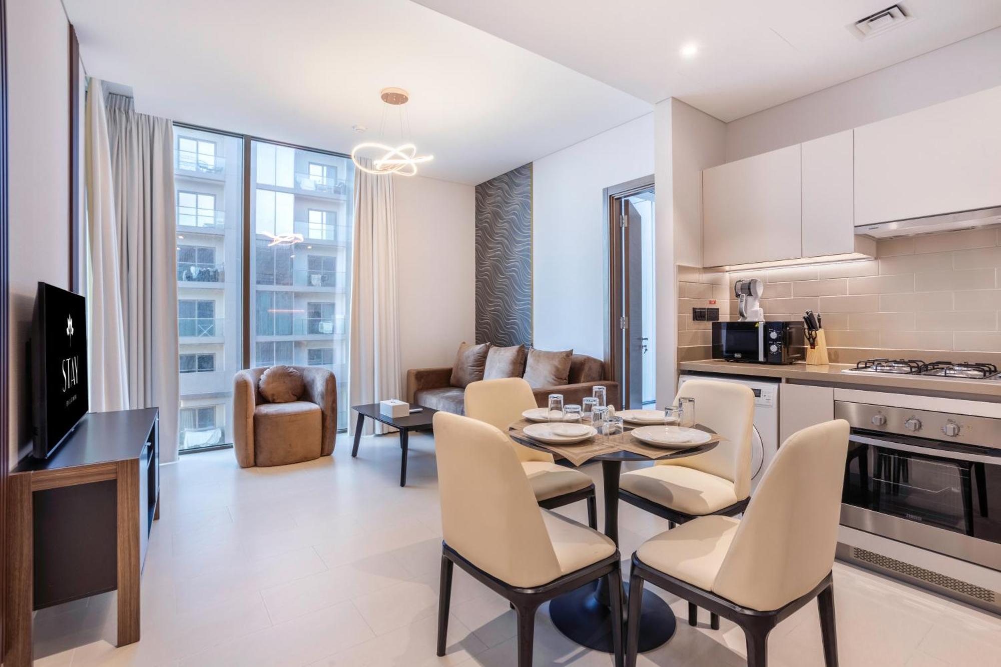 Stay By Latinem Luxury 1Br Plus Study Holiday Home Cv A2712 Near Downtown Dubai Eksteriør bilde
