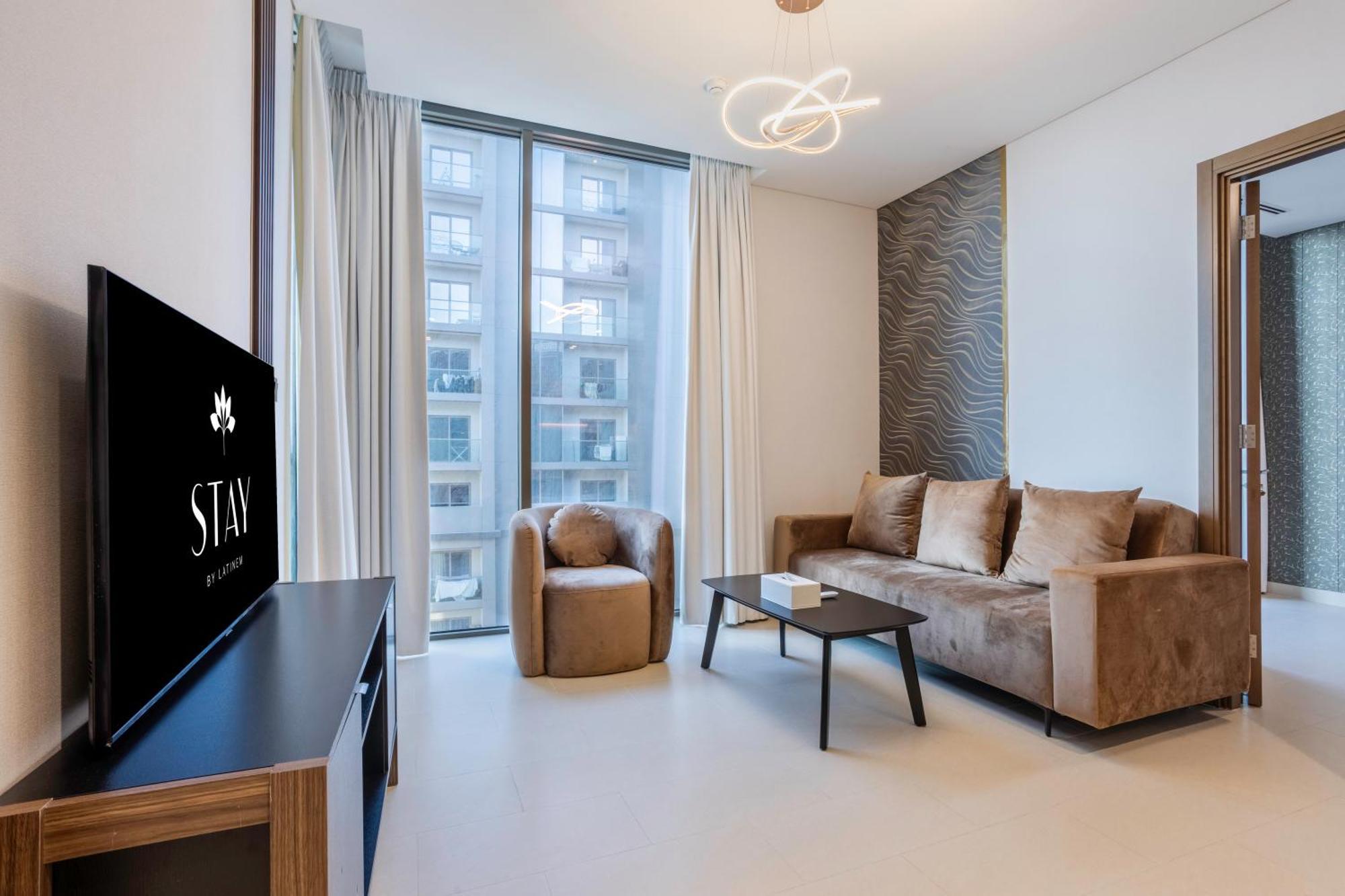 Stay By Latinem Luxury 1Br Plus Study Holiday Home Cv A2712 Near Downtown Dubai Eksteriør bilde