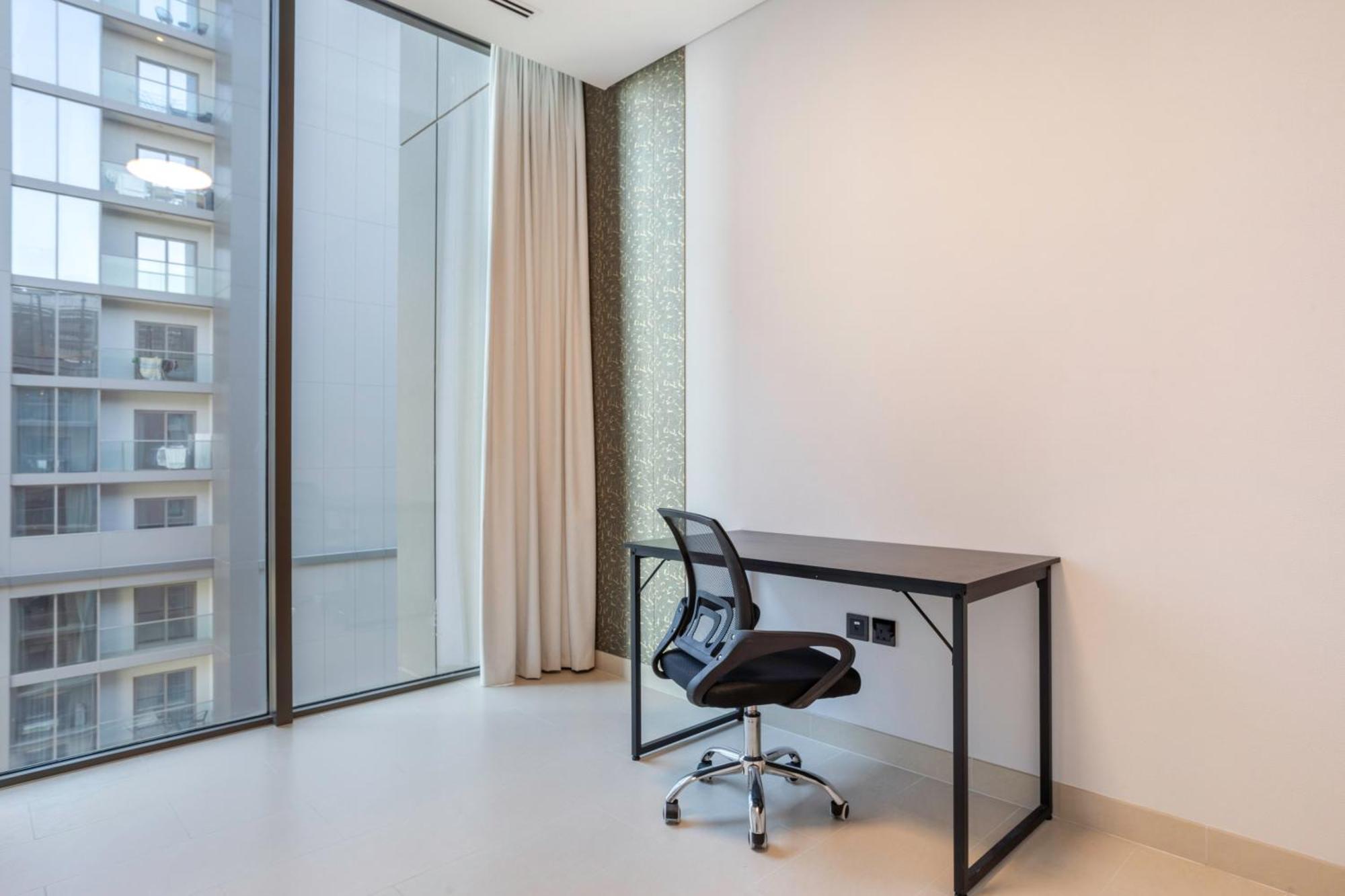 Stay By Latinem Luxury 1Br Plus Study Holiday Home Cv A2712 Near Downtown Dubai Eksteriør bilde