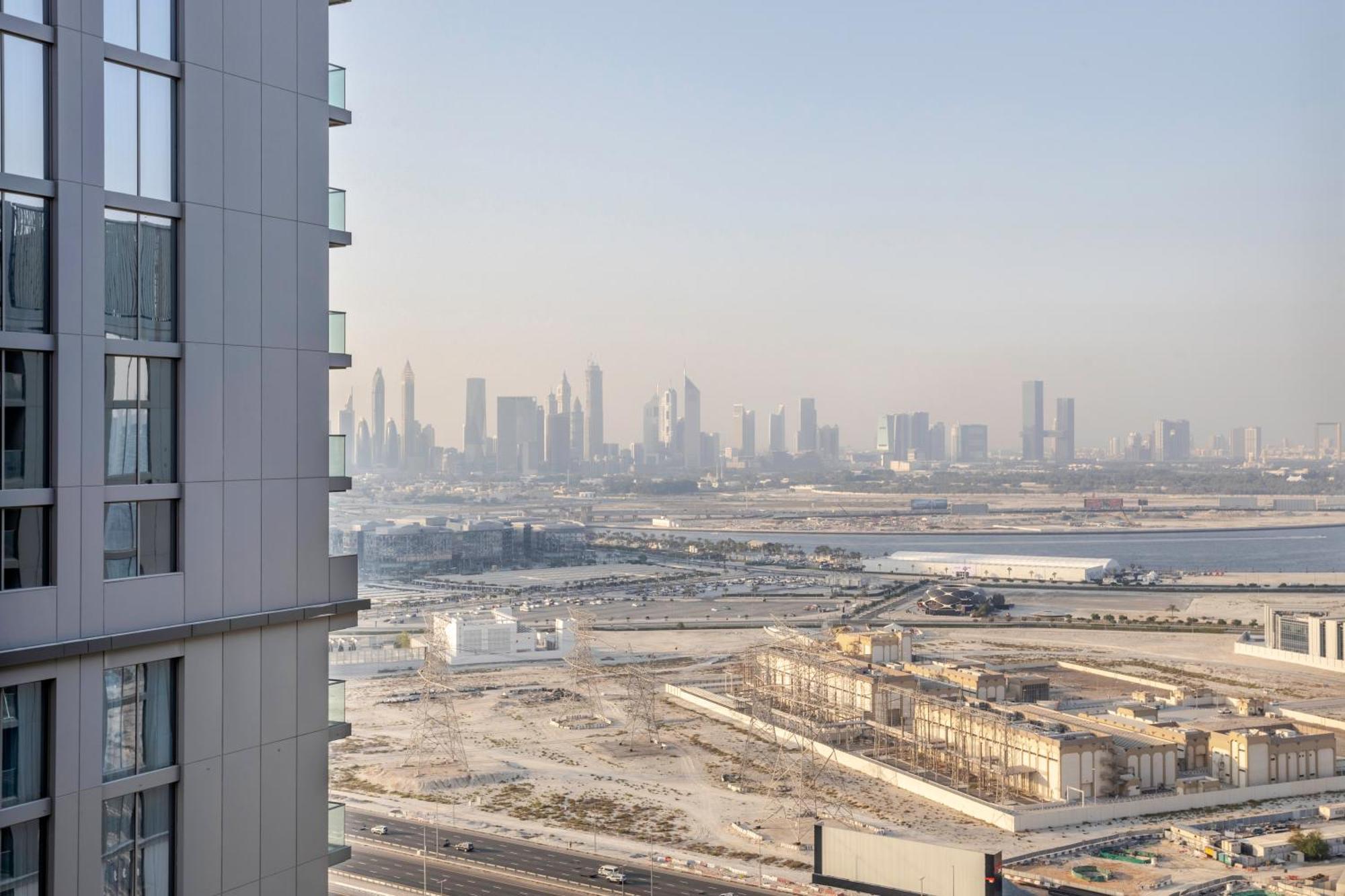 Stay By Latinem Luxury 1Br Plus Study Holiday Home Cv A2712 Near Downtown Dubai Eksteriør bilde